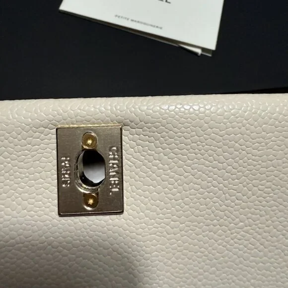 STUNNING VIP FASHON BACKPACK-BRAND NEW-BLACK & GOLD - Picture 7 of 8